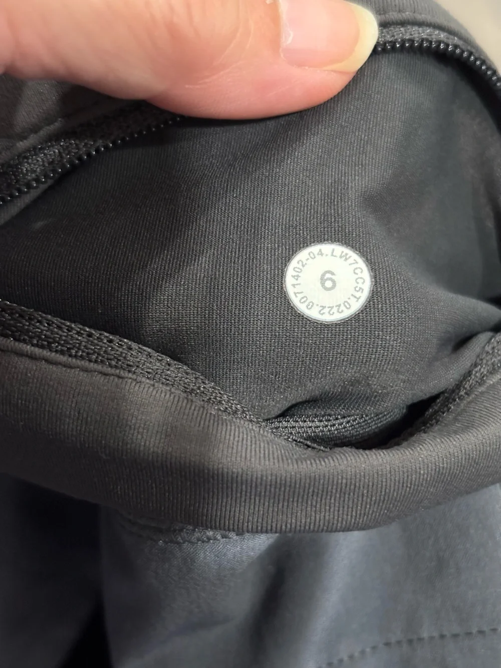 813. Lululemon Speed Up Lined Short